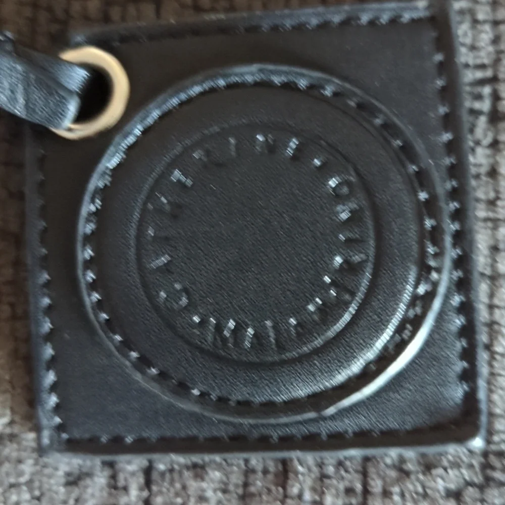 Purse - Picture 3 of 4